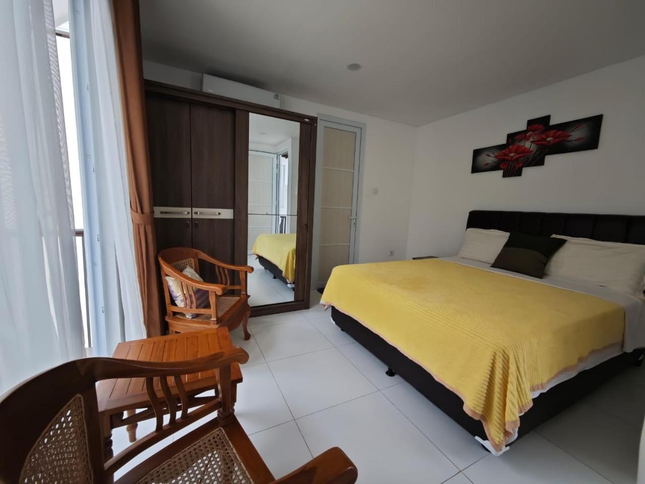 Rumah Menik Uluwatu  Bagian luar foto